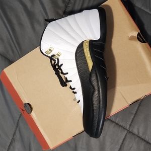 Air Jordan 12 Retro ROYALTY